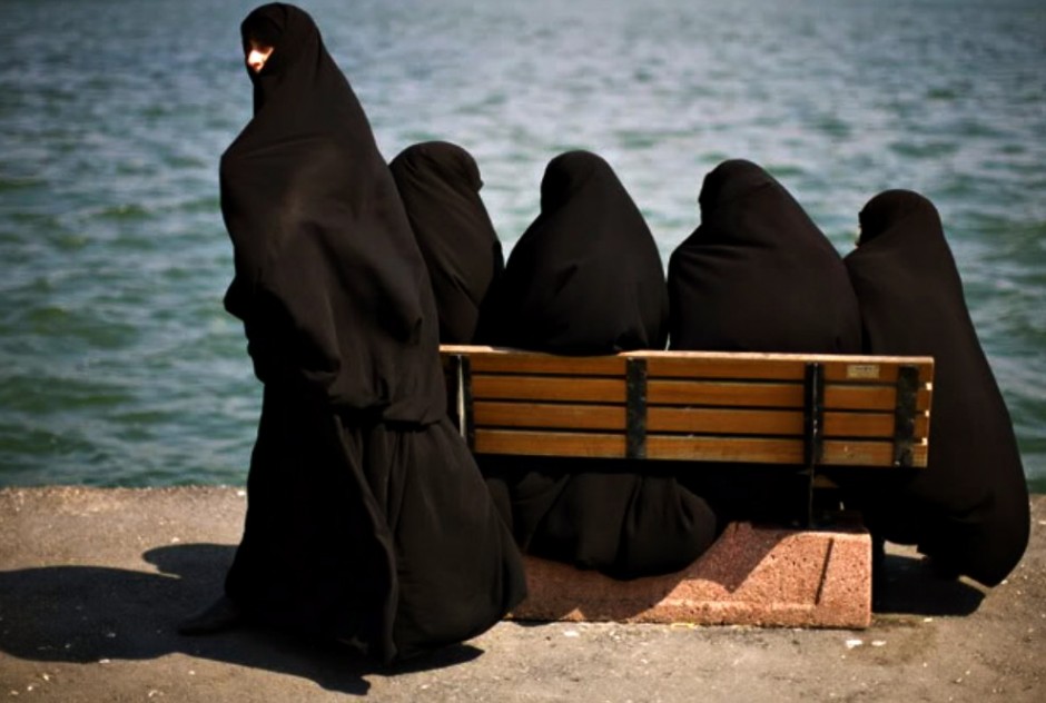 mujeres-musulmanas-mar (1)