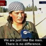 Una de las guerrilleras kurdas que combaten al Estado Islámico.