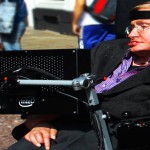 Stephen Hawking, el boicot y por qué los genios pueden ser tontos
