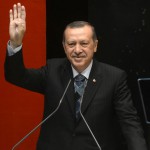 Erdogan quiere los mismos poderes que Hitler