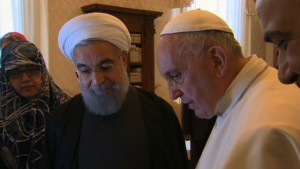Hasán Ruhaní y el papa Francisco (enero 2016).