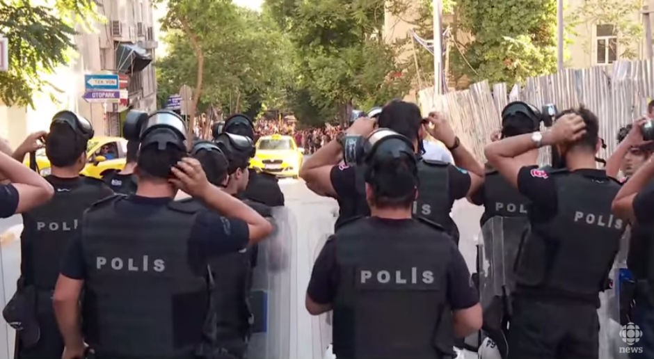 orgullo-gay-estambul-25jun17